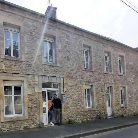 La Petite Dame De Bayeux Villa Eksteriør billede